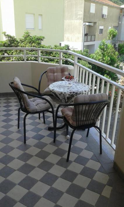 Apartman Loza Klek Exteriör bild